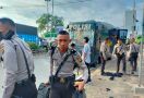 Bus Berisi Siswa Sekolah Polisi Negara Tabrakan dengan Truk, Ngeri, Ada yang Tewas - JPNN.com