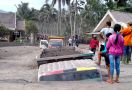 Erupsi Gunung Semeru, Dewan Da'wah Kirim Personel untuk Bantu Pengungsi - JPNN.com