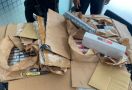 Bea Cukai Sita Ratusan Ribu Batang Rokok Ilegal di Jambi dan Bogor - JPNN.com