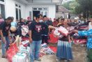 Bantu Warga Terdampak Erupsi Gunung Semeru, Sahabat Ganjar Sampai Datangkan Badut - JPNN.com