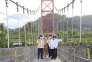 Menteri Basuki Minta Kualitas Jembatan Gantung Baledu Terus Dicek - JPNN.com