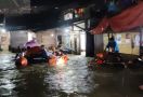 Banjir Setinggi 2 Meter Rendam Gunung Sitoli, Warga Dievakuasi - JPNN.com