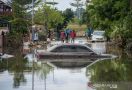 Kritik Penanganan Banjir, Wartawan Malaysia Dipanggil Polisi - JPNN.com