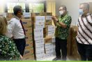 Kalbe dan LLDIKTI 3 Kirim Obat-obatan untuk Pengungsi Erupsi Semeru - JPNN.com