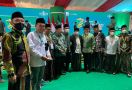 Kiai Maman Siap Memenuhi Tantangan Jokowi di Muktamar NU - JPNN.com