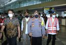 H-1 Natal, Kapolri Bersama Rombongan Bergerak ke Bandara Soetta - JPNN.com