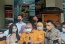 Kuasa Hukum Beberkan Alasan Dokter Richard Lee Ditahan di Rutan Polda Metro Jaya - JPNN.com