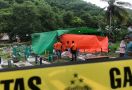 Polres Bima Pasang Garis Polisi di Makam Mbak Desi, Ratusan Orang Mengerumuni - JPNN.com