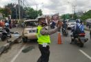 Kecelakaan Maut Libatkan 5 Pejalan Kaki, 2 Mobil, dan Truk, Innalillahi - JPNN.com
