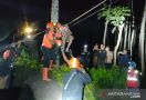 Evakuasi 2 Kakek yang Terjebak Banjir Lahar Dingin Semeru Berlangsung Dramatis - JPNN.com
