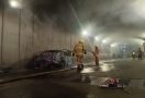 Honda Civic Ludes Terbakar di Underpass Gancit Jaksel, Lihat Fotonya - JPNN.com