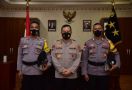 Kapolri Jenderal Listyo Beri Penghargaan kepada 6 Anggota Polda Maluku - JPNN.com