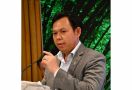 Waket DPD RI Dorong Peningkatan Standar Kualitas dan Kesejahteraan Guru - JPNN.com