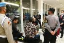 Heboh WNA Mengamuk di Bandara Ngurah Rai, 2 Kru Avsec & 1 Polisi Kena Pukul - JPNN.com