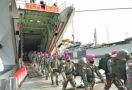 Siap-siap, Ratusan Prajurit Marinir Bergerak Dari Kapal Perang TNI AL - JPNN.com