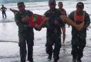 Tiga Remaja Tewas Tenggelam saat Berwisata di Pantai Niyama Tulungagung - JPNN.com