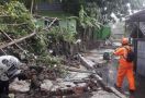 Karlin Tewas Tertimpa Tembok Roboh Saat Hujan Deras - JPNN.com