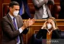 Omicron Bikin Panik, kok Spanyol Malah Hapus Aturan Wajib Masker? - JPNN.com
