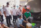 Sidak ke Pasar Surabaya, Mendag: Distribusi Minyak Goreng Harus Cepat dan Masif   - JPNN.com
