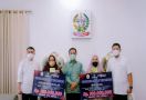 Hore, Asnawi Mangkualam dan Irfan Jaya Dapat Bonus dari Pemprov Sulsel - JPNN.com