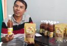 Kisah Pak Guru Apen, Menciptakan Sirup Penambah Imunitas Tubuh dari Olahan Jahe dan Lemon - JPNN.com