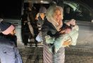 Begini Momen Kemenlu Evakuasi 6 WNI dari Ukraina - JPNN.com
