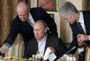 Ini Peringatan Serius untuk Oligarki, Vladimir Putin Gunakan Kata Bajingan - JPNN.com