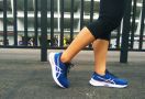 Pakai Sepatu ASICS GEL-NIMBUS 24, Lari Makin Nyaman dan Enteng - JPNN.com