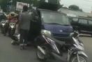Ini Alasan BA Menginjak Kepala Sopir Pikap di Bekasi, Ya Ampun - JPNN.com