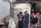 Penggerebekan Kampung Boncos, 1 Wanita Diamankan Bareng 6 Lelaki - JPNN.com