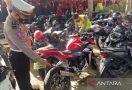 Anak Buah AKBP Tonny Kurniawan Adakan Sidak, Motor Merah Ini Menarik Perhatian - JPNN.com