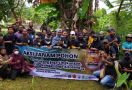 Hijaukan Jakarta, Mahasiswa Papua Barat Tanam Pohon di DAS Ciliwung - JPNN.com