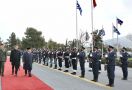 Prabowo Tiba di Athena, Militer Yunani Langsung Beri Hormat - JPNN.com