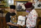 Sahabat Ganjar Sambangi Ponpes Ujang Bustomi Demi Pertebal Dukungan di Pilpres 2024 - JPNN.com
