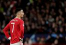 Cristiano Ronaldo Digosipkan Pergi, Pemain Manchester United Beri Respons Mengejutkan - JPNN.com