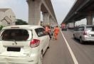 5 Mobil Terlibat Tabrakan Beruntun di Tol Japek, Begini Kronologinya - JPNN.com