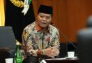 HNW Minta Pemerintah Perjuangkan Penambahan Kuota Jemaah Haji Indonesia - JPNN.com