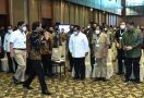 Di Depan Luhut hingga Prabowo, Jokowi: Kita Ngerti Enggak Hal-hal Seperti Ini, Jangan Diteruskan - JPNN.com