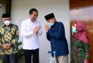 Jokowi Jenguk Buya Syafii, Kemudian Bersyukur Ucap Alhamdulillah  - JPNN.com