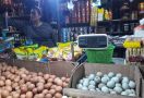 Update Harga Minyak Goreng Curah di Pasar Tradisional, Aduh Meroket! - JPNN.com