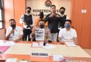 Polisi Keluarkan Tembakan Peringatan, ZL Melompat dari Kapal Lalu Menceburkan Diri ke Laut - JPNN.com