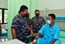 Wakasal Kunjungi Prajurit Marinir Korban Serangan di Papua - JPNN.com