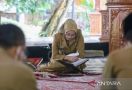 Bupati Anne Ratna Mustika Mengajak ASN Membaca Al-Qur’an Sebelum Memulai Pekerjaan - JPNN.com