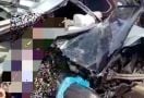 4 Mobil dan 1 Truk Terlibat Kecelakaan, Kondisinya Mengerikan - JPNN.com