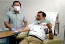 Luhut Bertemu Terawan, Diambil Darahnya Demi Vaksin Nusantara - JPNN.com