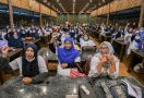 Mak-Mak di Depok Kompak Mendukung Sandiaga Uno Maju di Pilpres 2024 - JPNN.com