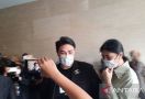 Gaya Ivan Gunawan Saat Penuhi Panggilan Bareskrim, Lihat Siapa yang Mendampingi - JPNN.com