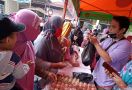 Pastikan Ketersediaan Telur Ayam Ras di Jambi Aman, Kementan Gelar Pasar Tani - JPNN.com