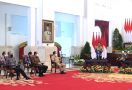 Di Depan Dua Jenderal, Jokowi Khawatir dengan Muslihat Pendanaan Terorisme - JPNN.com