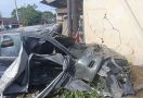 Kecelakaan Maut di Bengkulu, Mobil Tabrak Ibu-Ibu & Pedagang Sayur, Kritis - JPNN.com